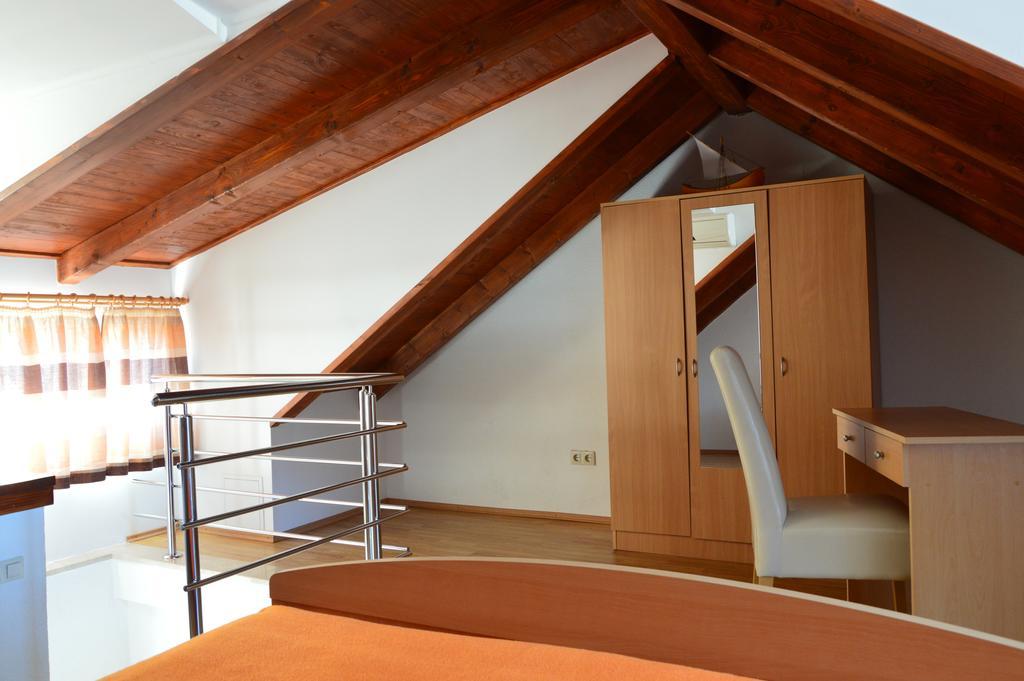 Apartment Room Parcina Trogir Pokój zdjęcie